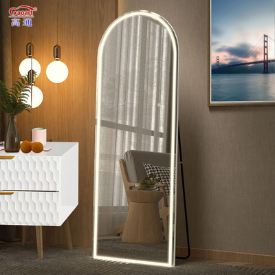 και Stylish LED καθρέφτης μπάνιου για το έργο ανακαίνισης του μπάνιου σας